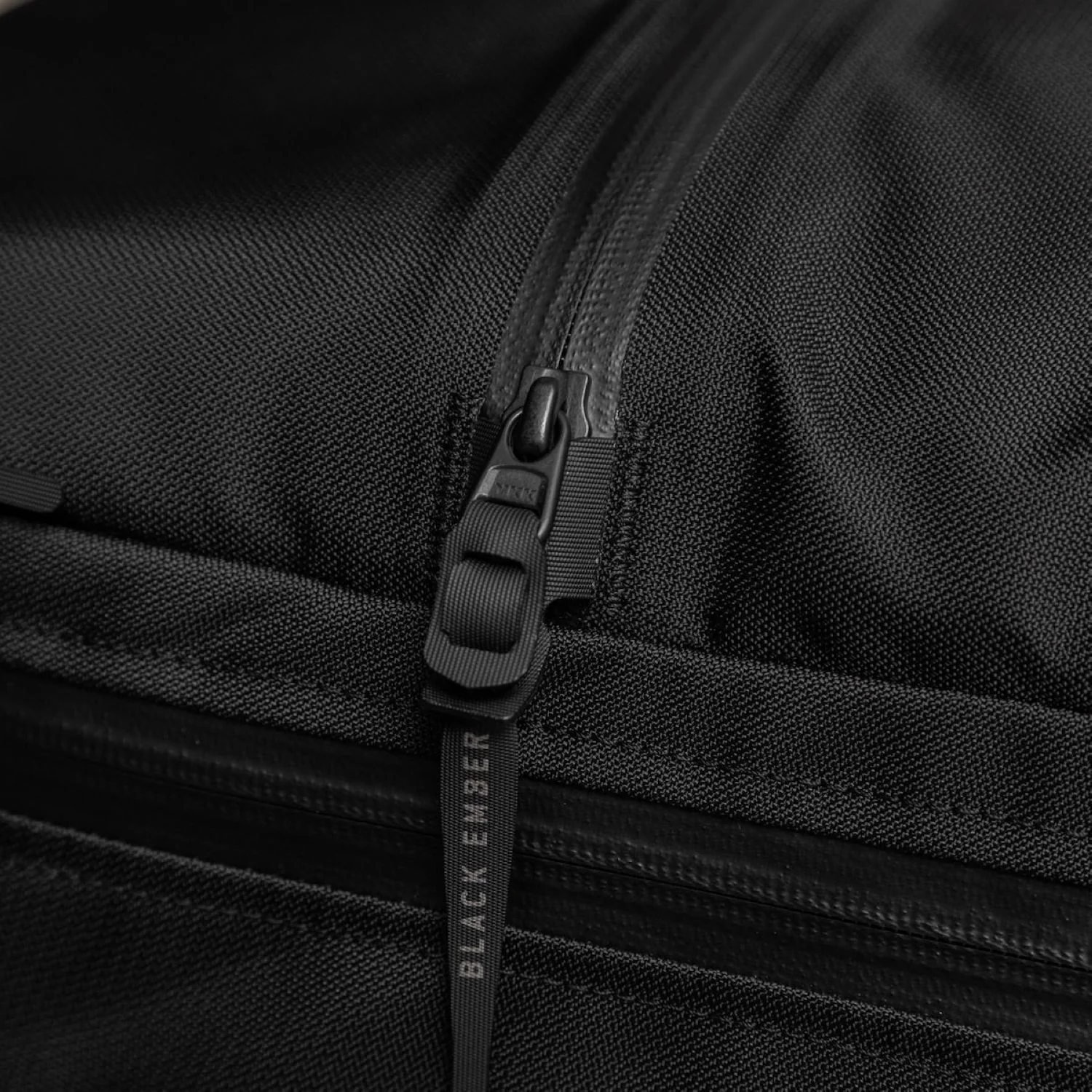 Black Ember Citadel 20 13” Laptop Backpack - Image 19