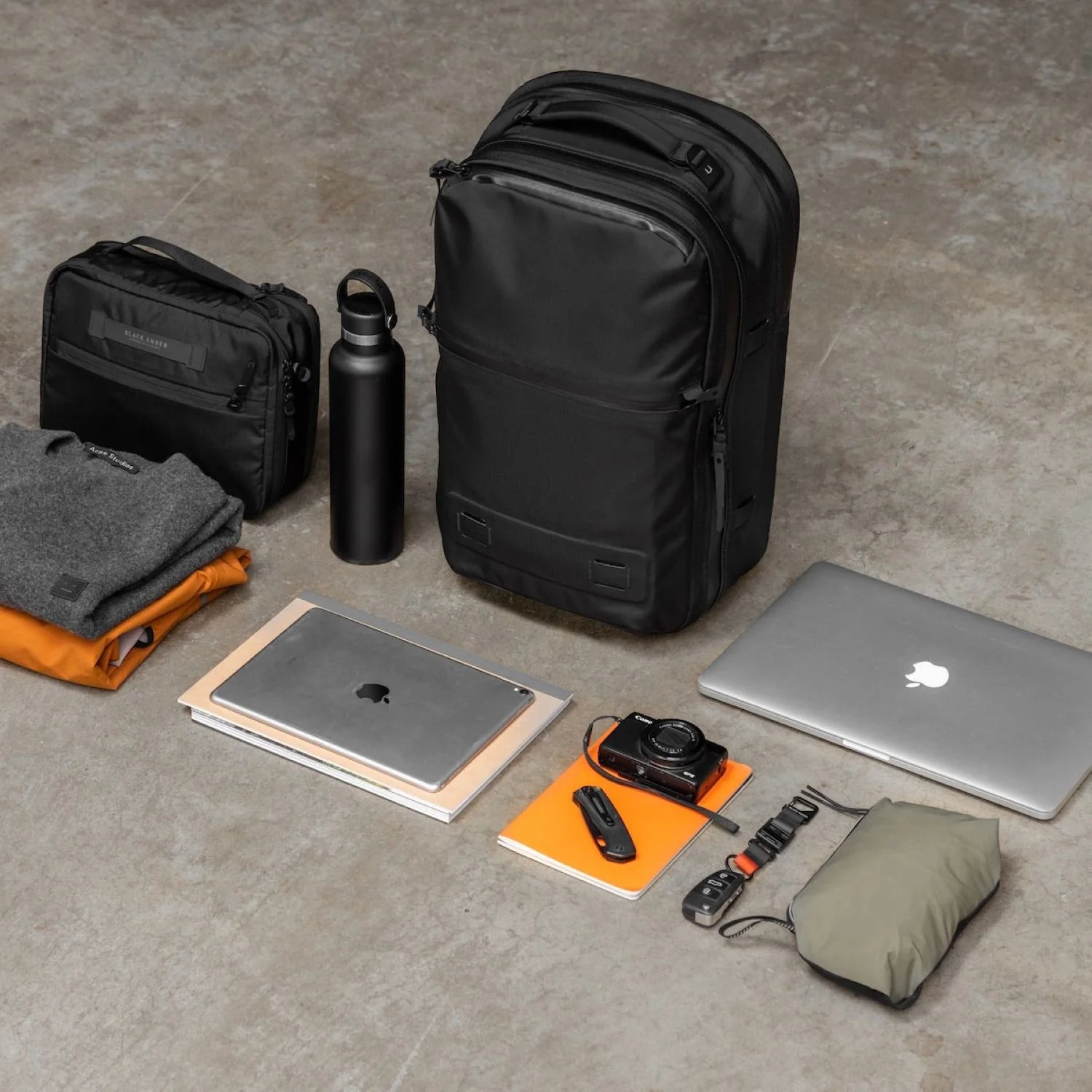 Black Ember Citadel 25 16” Laptop Backpack - Image 57