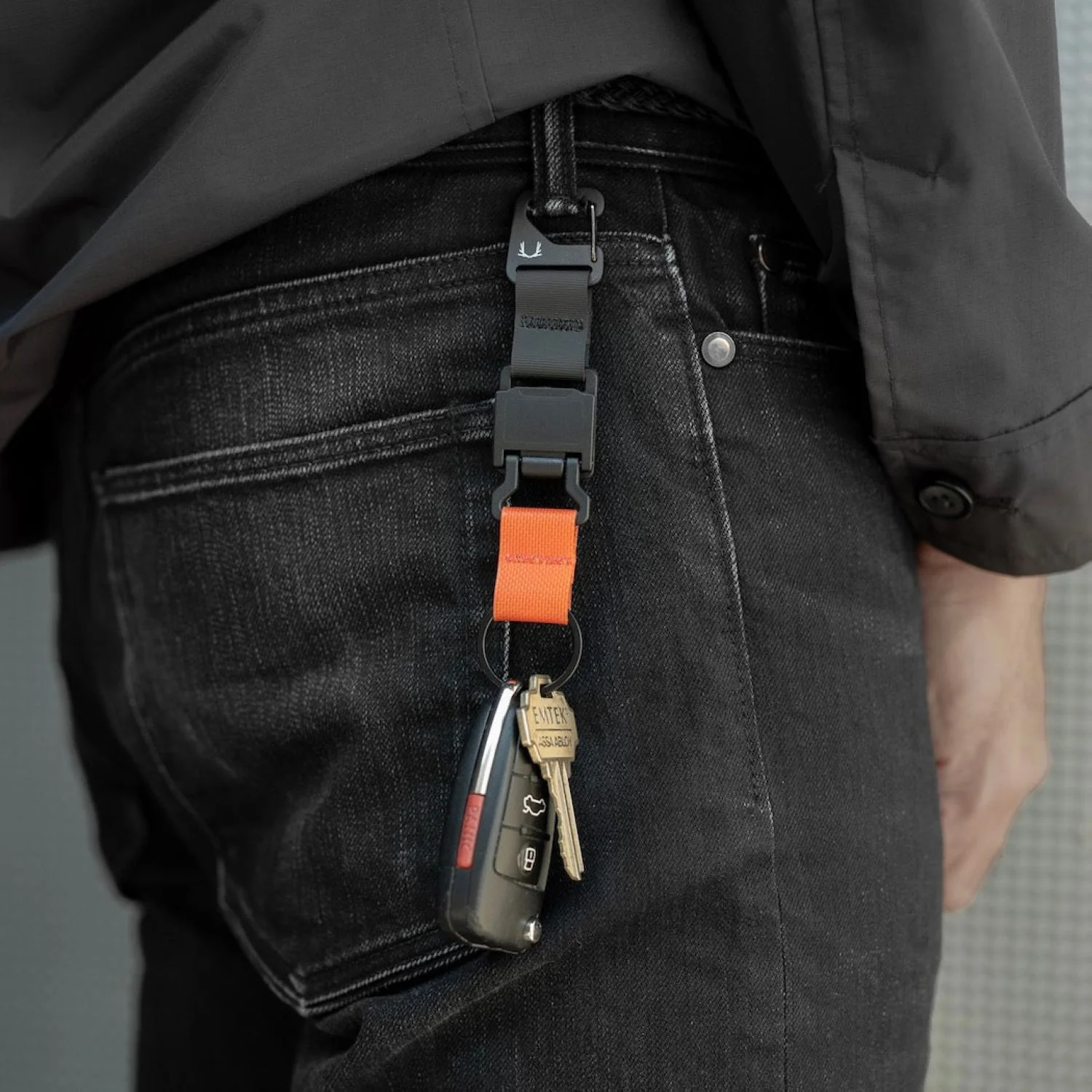 Black Ember Magnetic Key Ring - Image 2