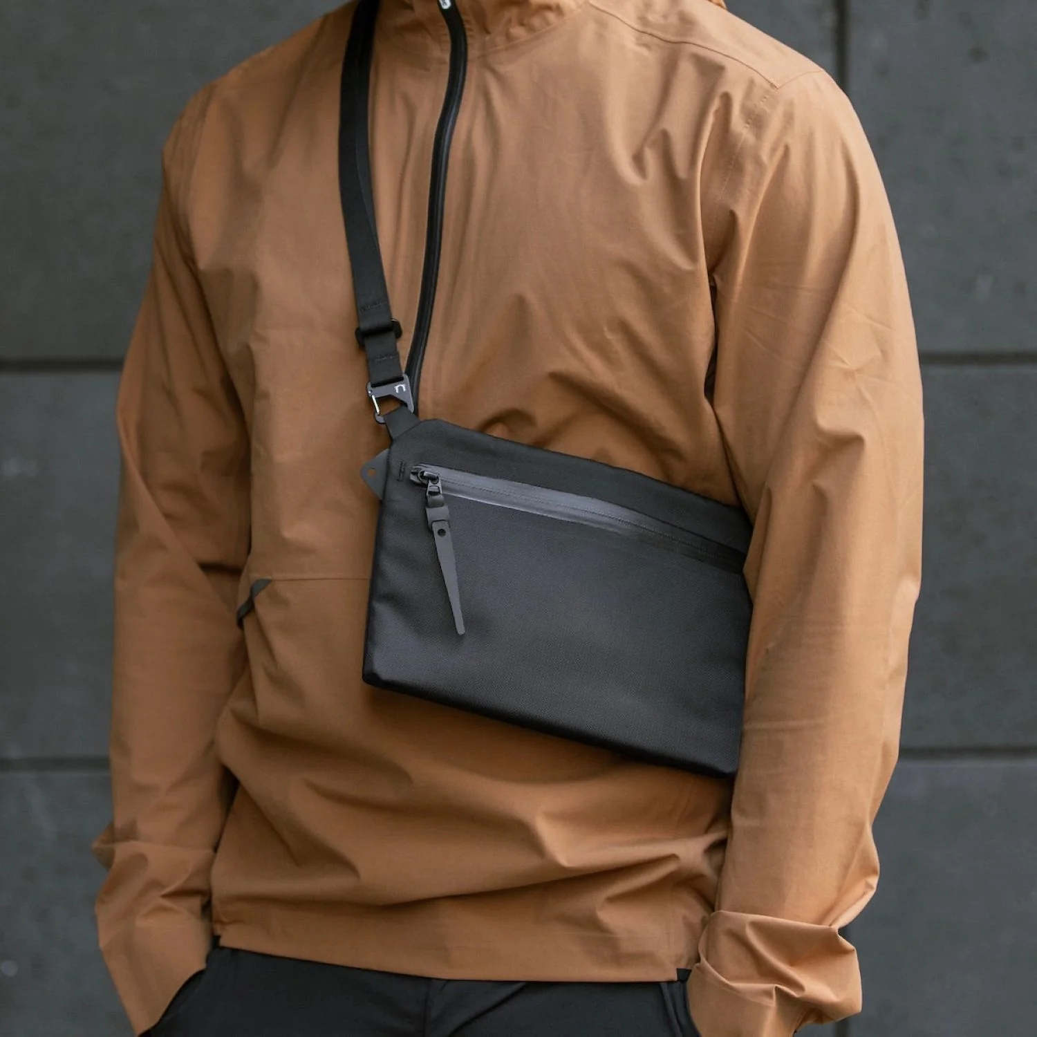 Black Ember Sacoche_01 Sling Bag 10.5” - Image 22