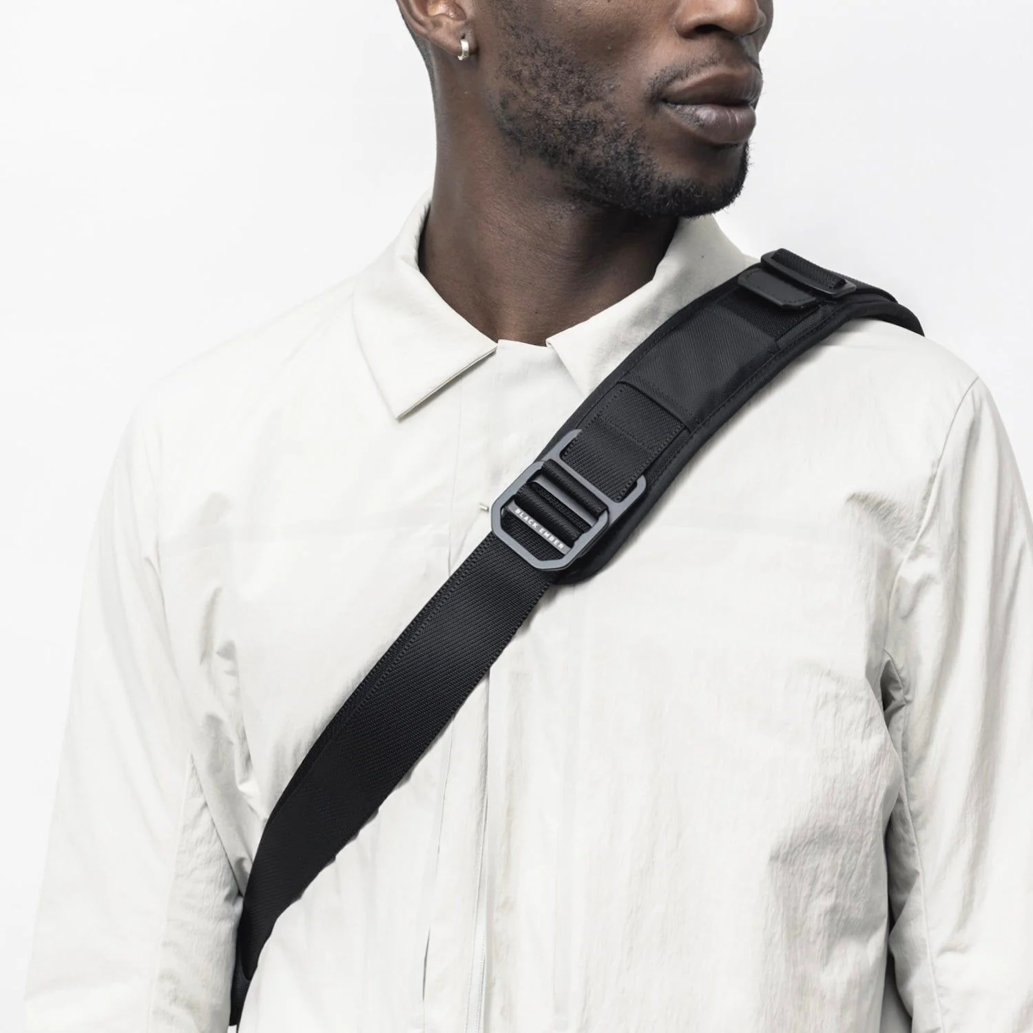 Black Ember WPT 14” Laptop Shoulder Tote 20L - Image 20