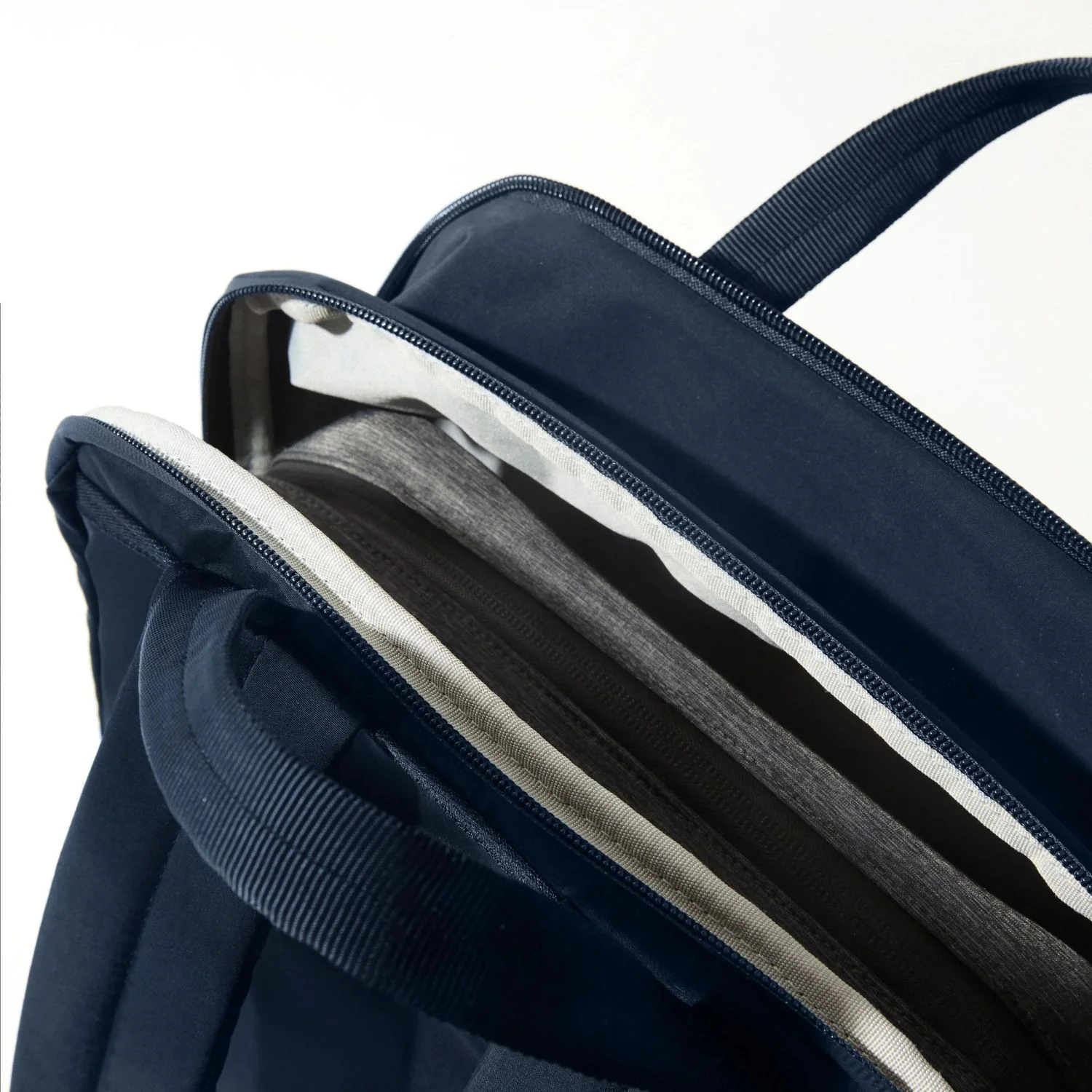 Bobby XD Design Soft Tote Backpack - Image 19