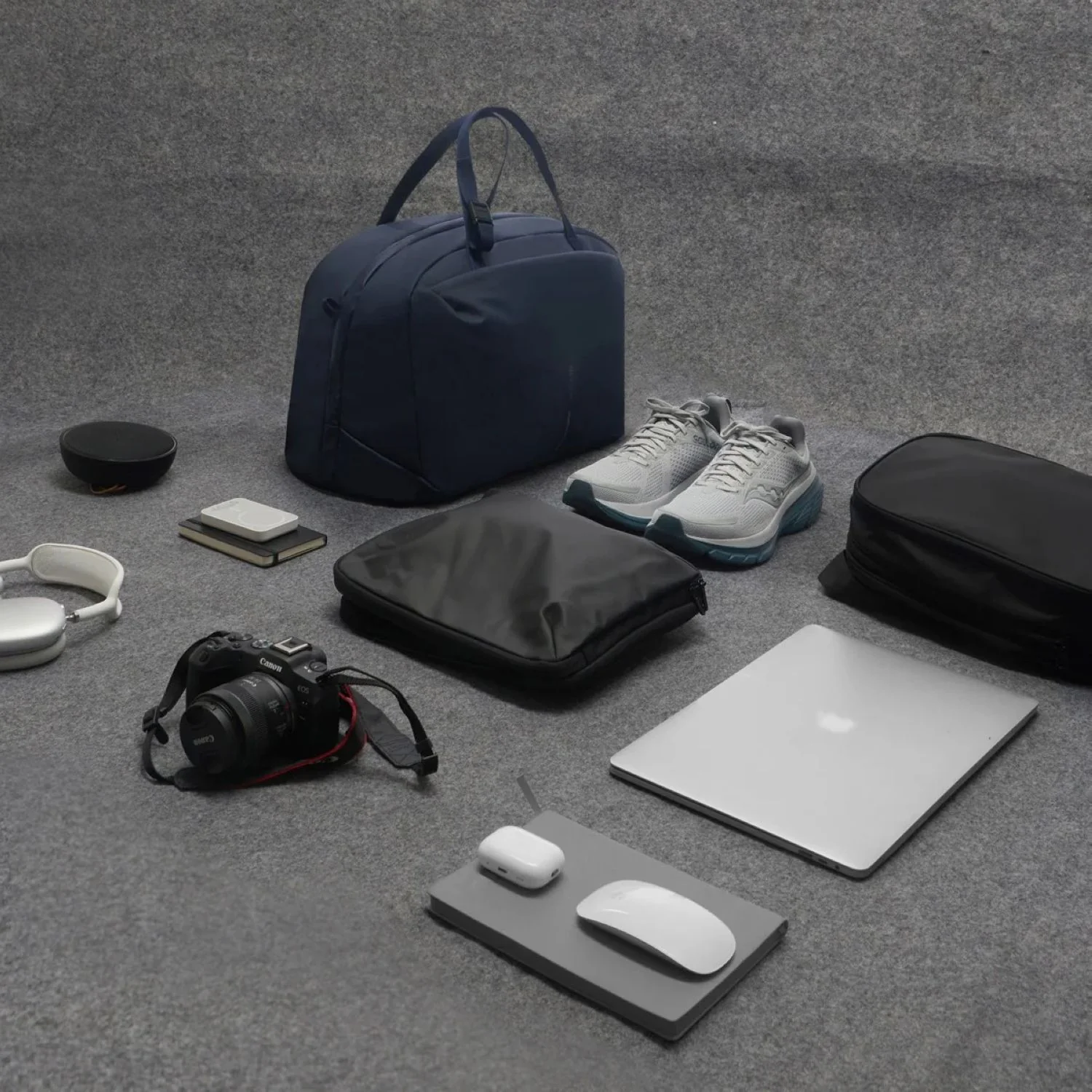 Bobby XD Design Urban Water Resistant Duffel Bag - Image 18