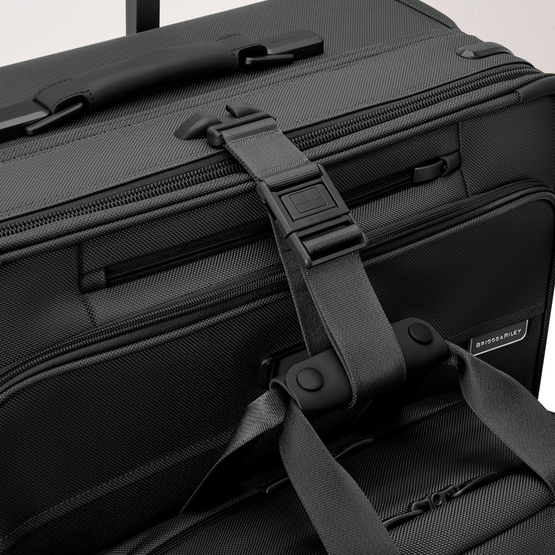 Briggs & Riley Baseline Global 21" Carry-On Expandable Spinner - Image 7