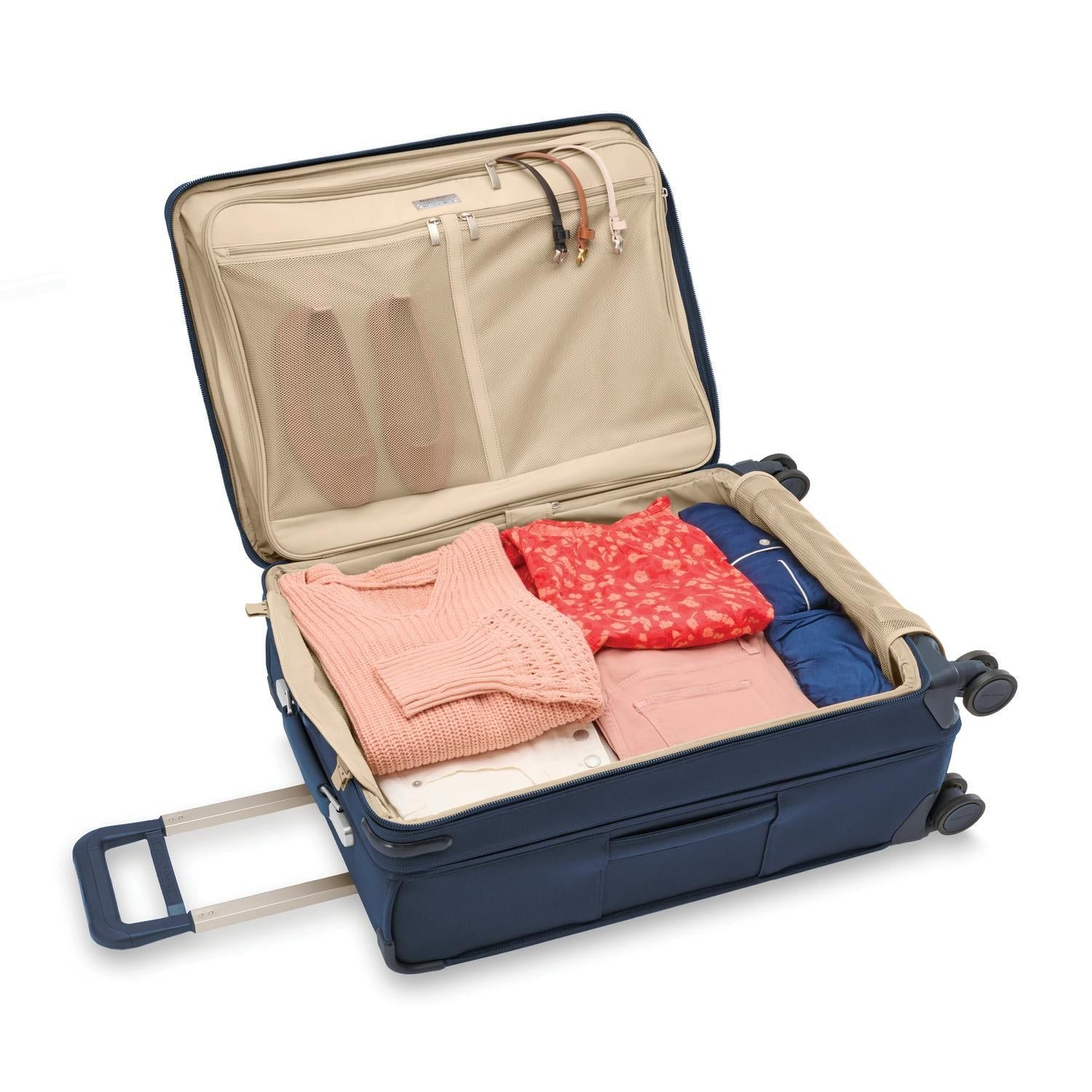 Briggs & Riley Baseline Medium Expandable Spinner - Image 20