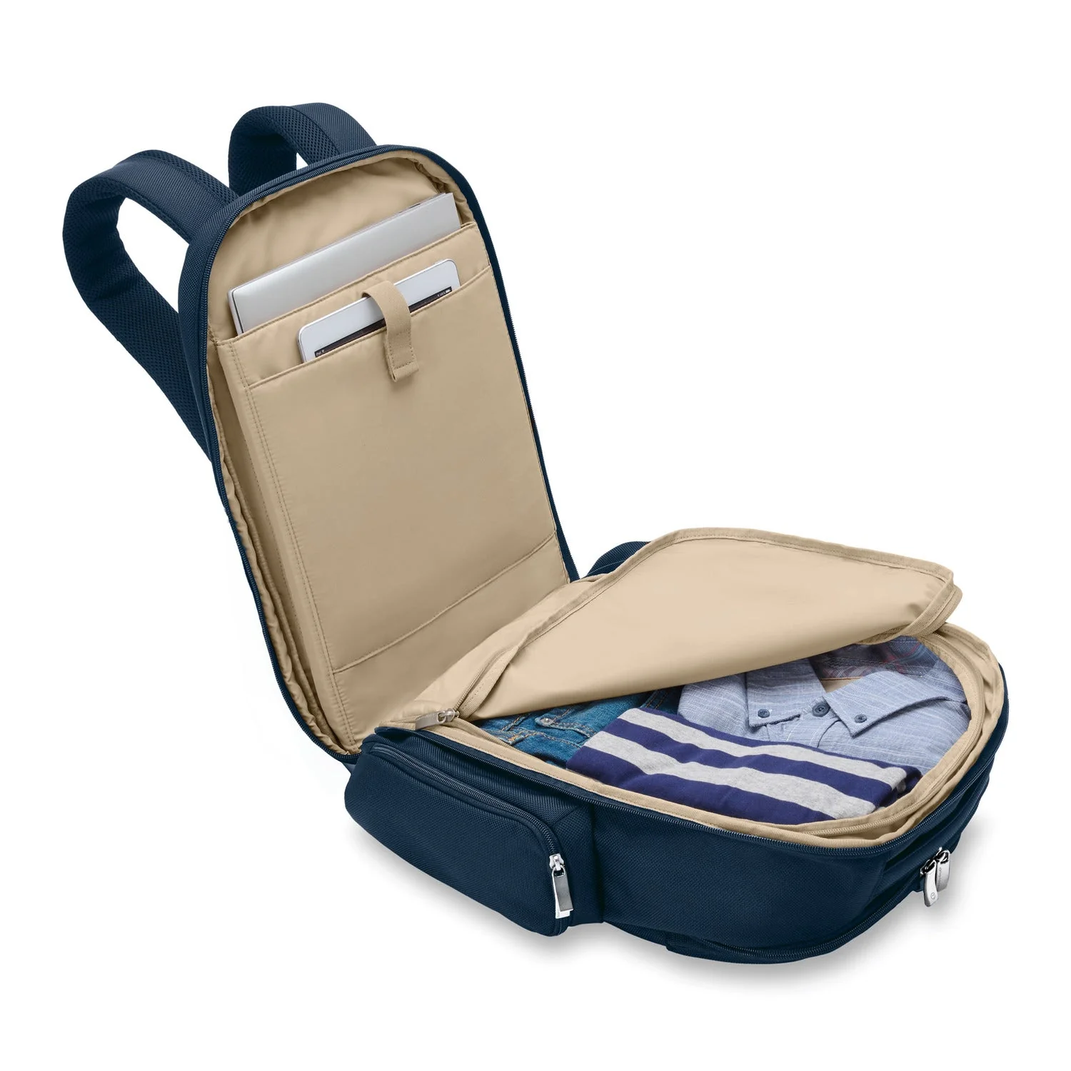 Briggs & Riley Baseline Traveler Backpack - Image 23