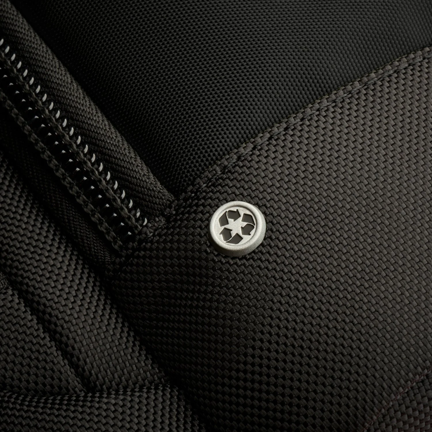Briggs & Riley HTA Medium Cargo Backpack - Image 11