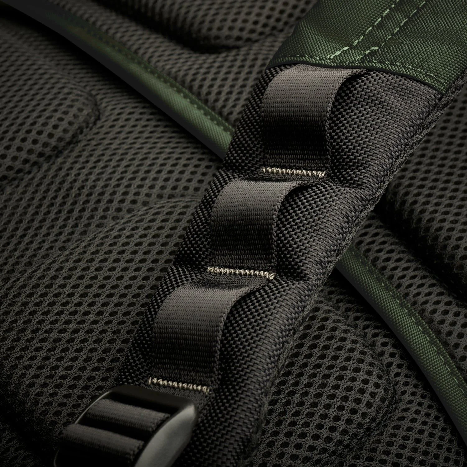 Briggs & Riley HTA Slim Expandable Backpack - Image 30