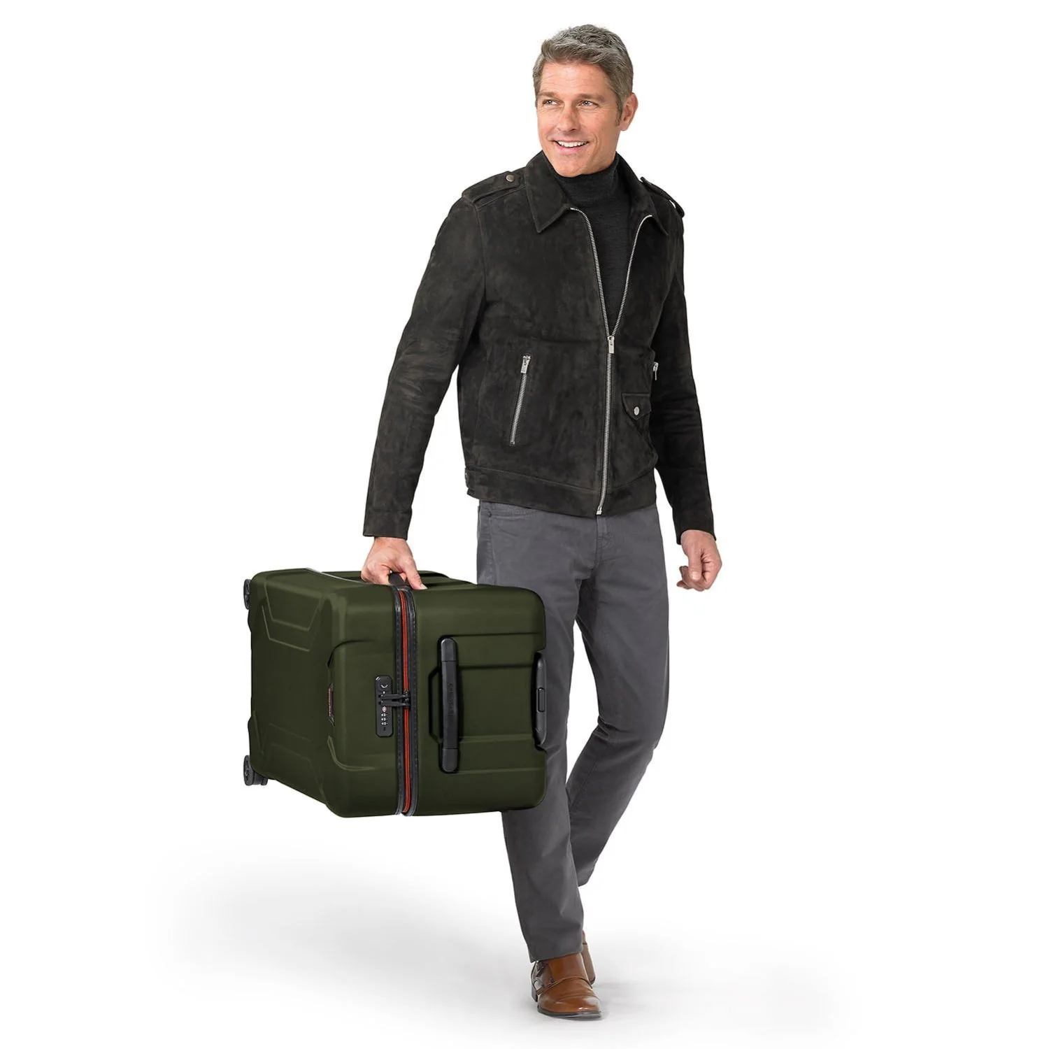 Briggs & Riley Torq 2.0 Extra Large Trunk Spinner - Image 13