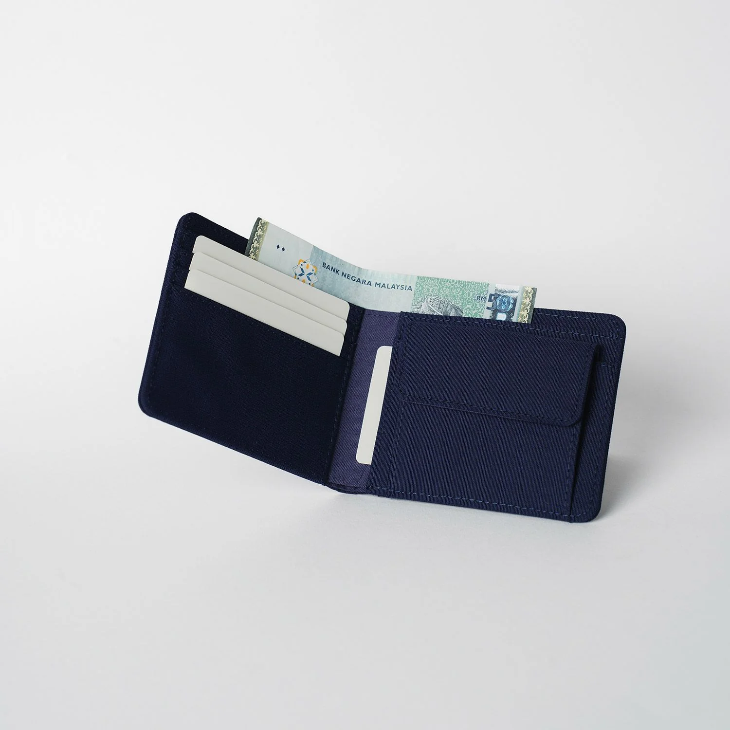 Crossing Bifold Wallet with Coin Pocket RFID - Image 24