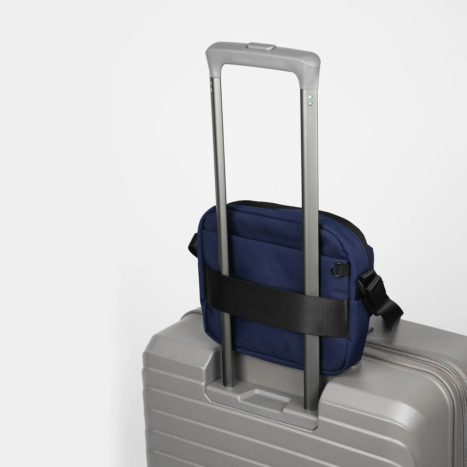 Crossing Jet Set Anti-Theft Multi-Sling with RFID - Image 40