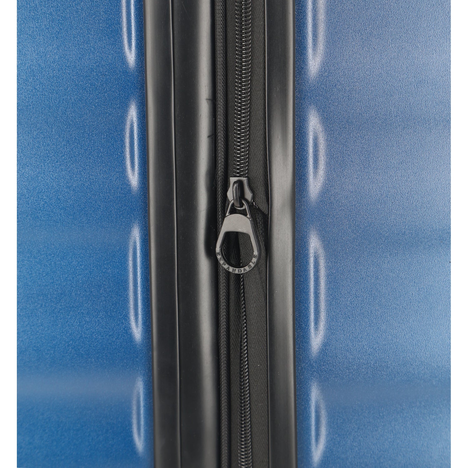 Crossing Tripp Polycarbonate Expandable 24" Medium Luggage Spinner - Image 5