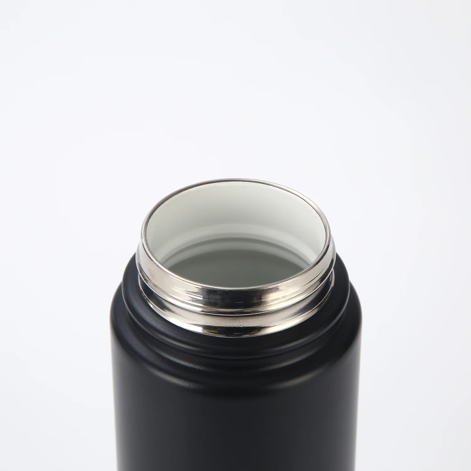Crossing Urban Ceramic S/S Insulated Flat Cap Bottle With Handle 720ml - Image 11