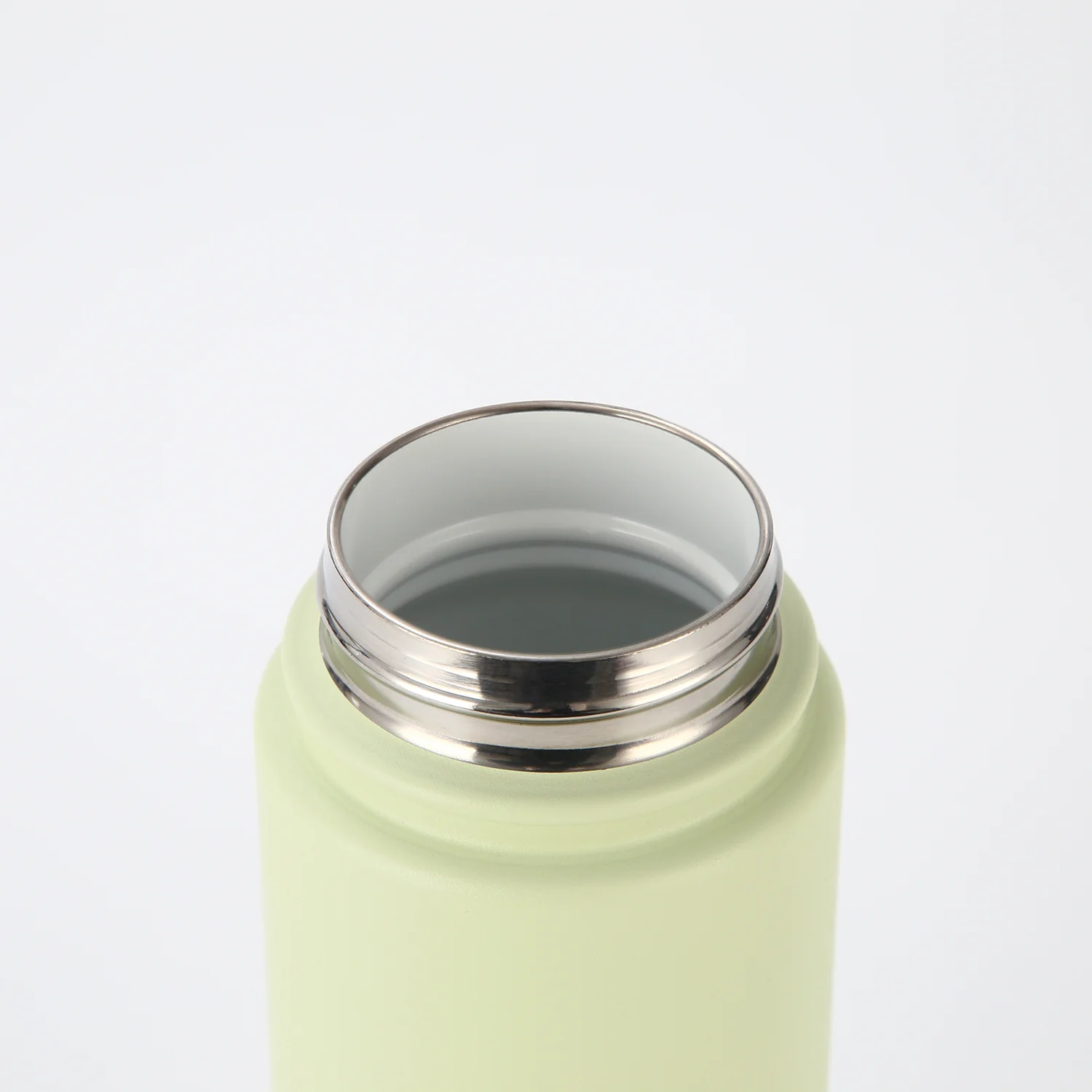 Crossing Urban Ceramic S/S Insulated Flat Cap Bottle With Handle 720ml - Image 26