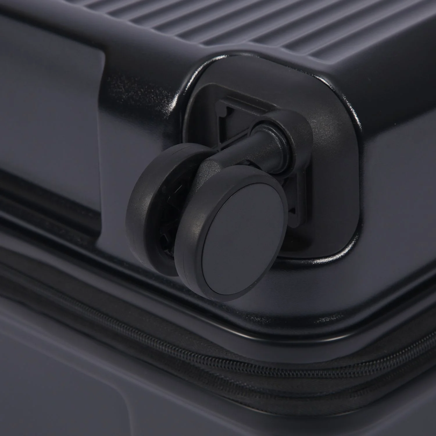 Crossing VIVE Polycarbonate Expandable Large Luggage V2 - Image 10