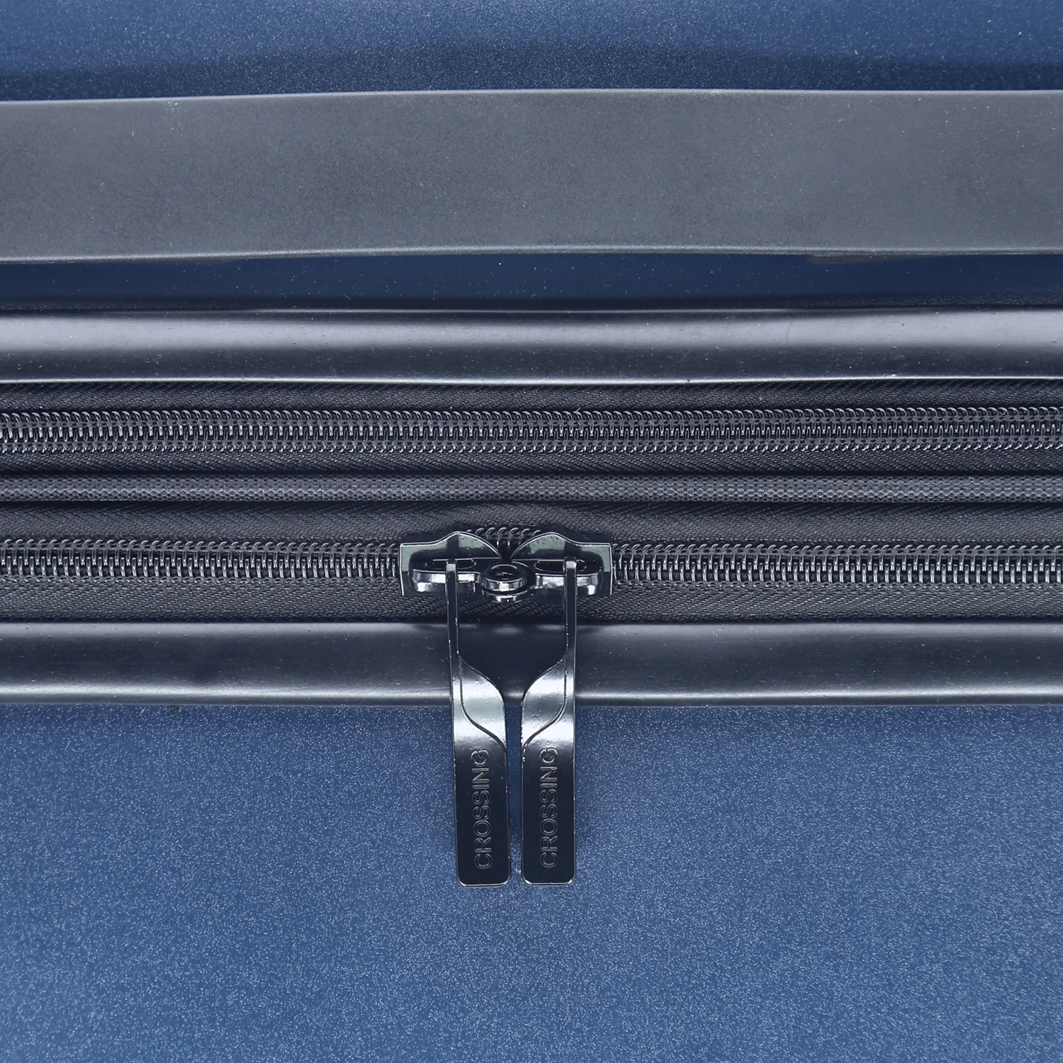 Crossing Wanderer Polycarbonate Expandable 28" Large Luggage Spinner - Image 4