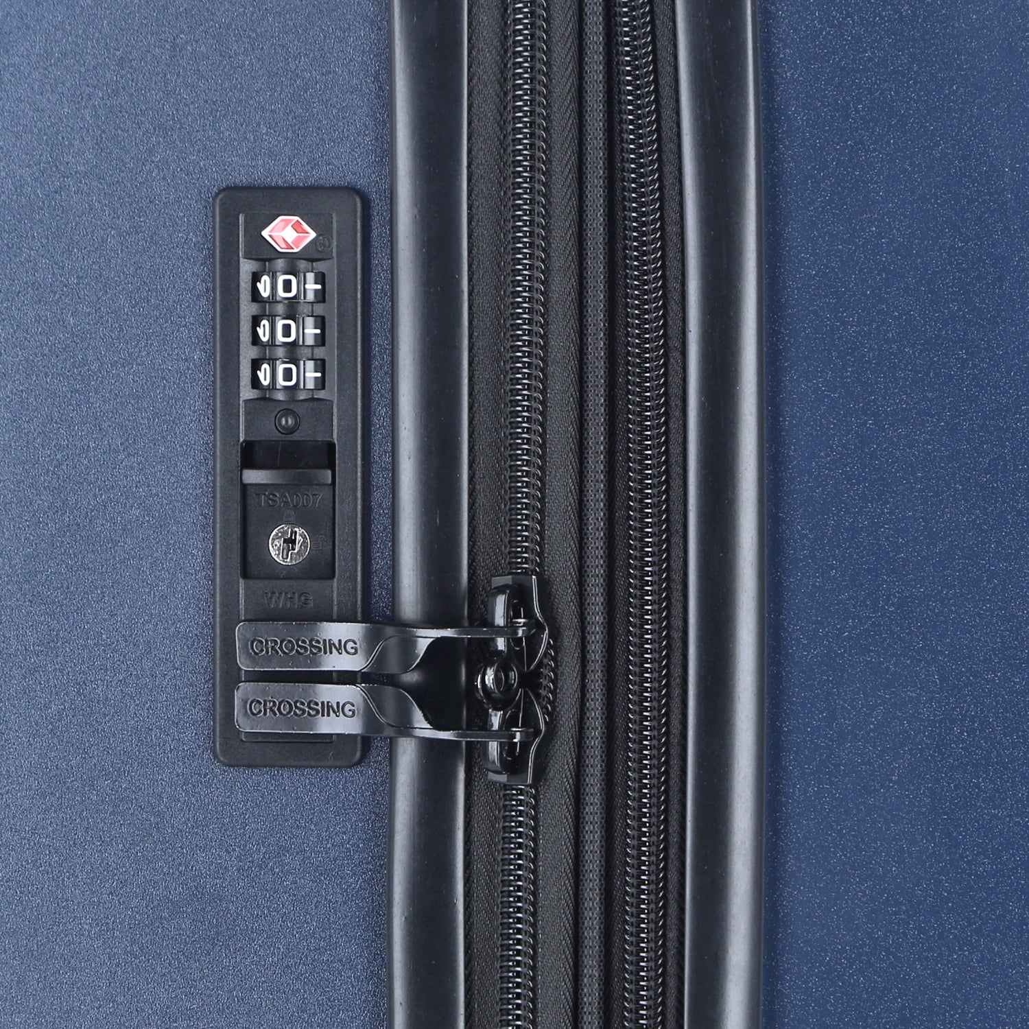 Crossing Wanderer Polycarbonate Expandable 28" Large Luggage Spinner - Image 5