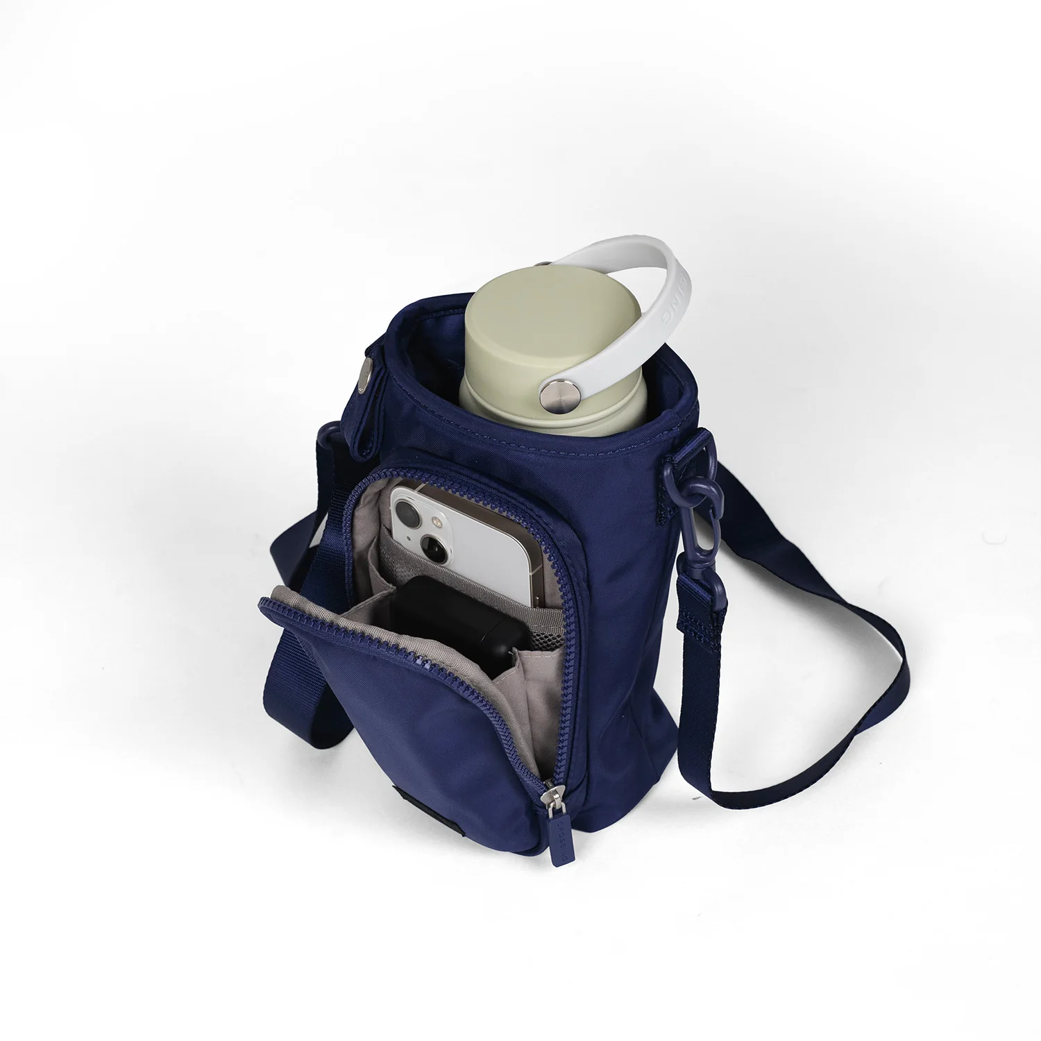 Crossing Water Bottle Crossbody Bag With  Front Pocket 2L - Image 9