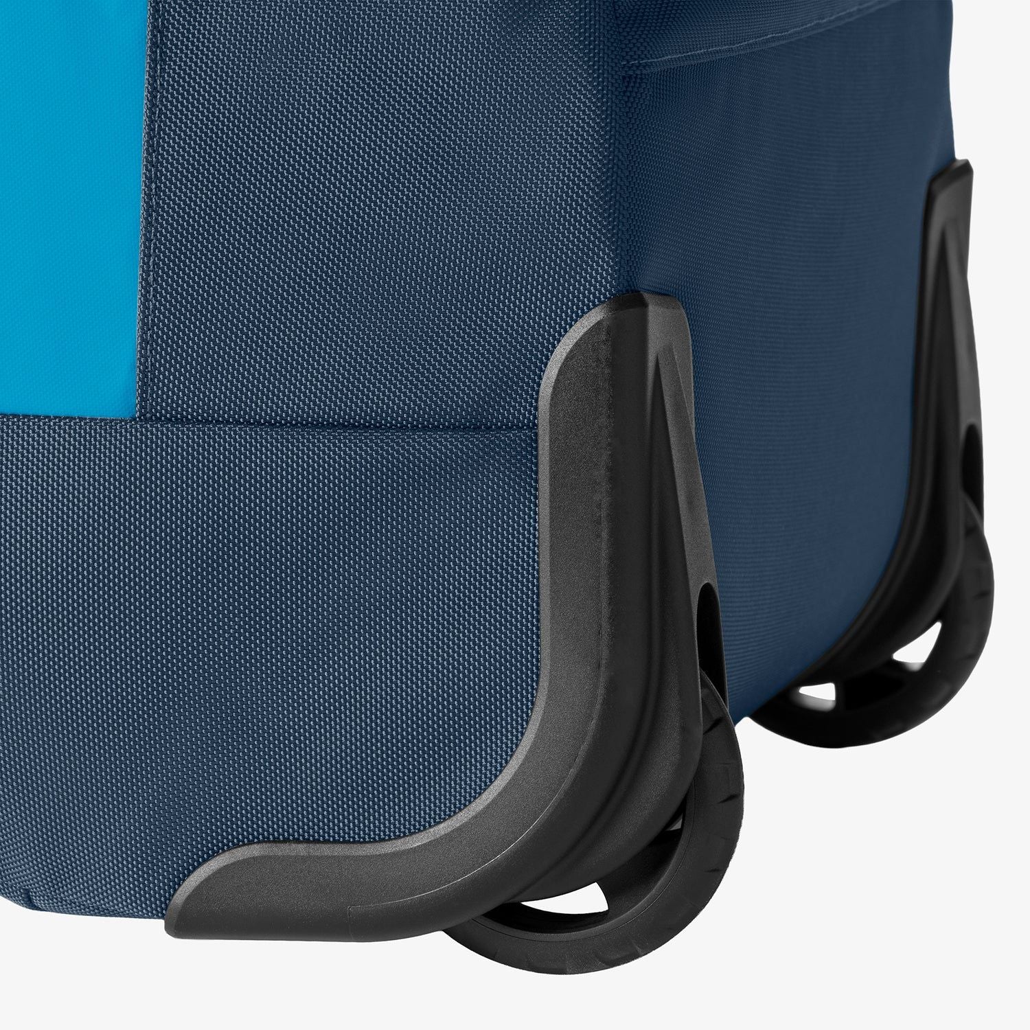 Eagle Creek Cargo Hauler Rolling Duffel 130L - Image 14