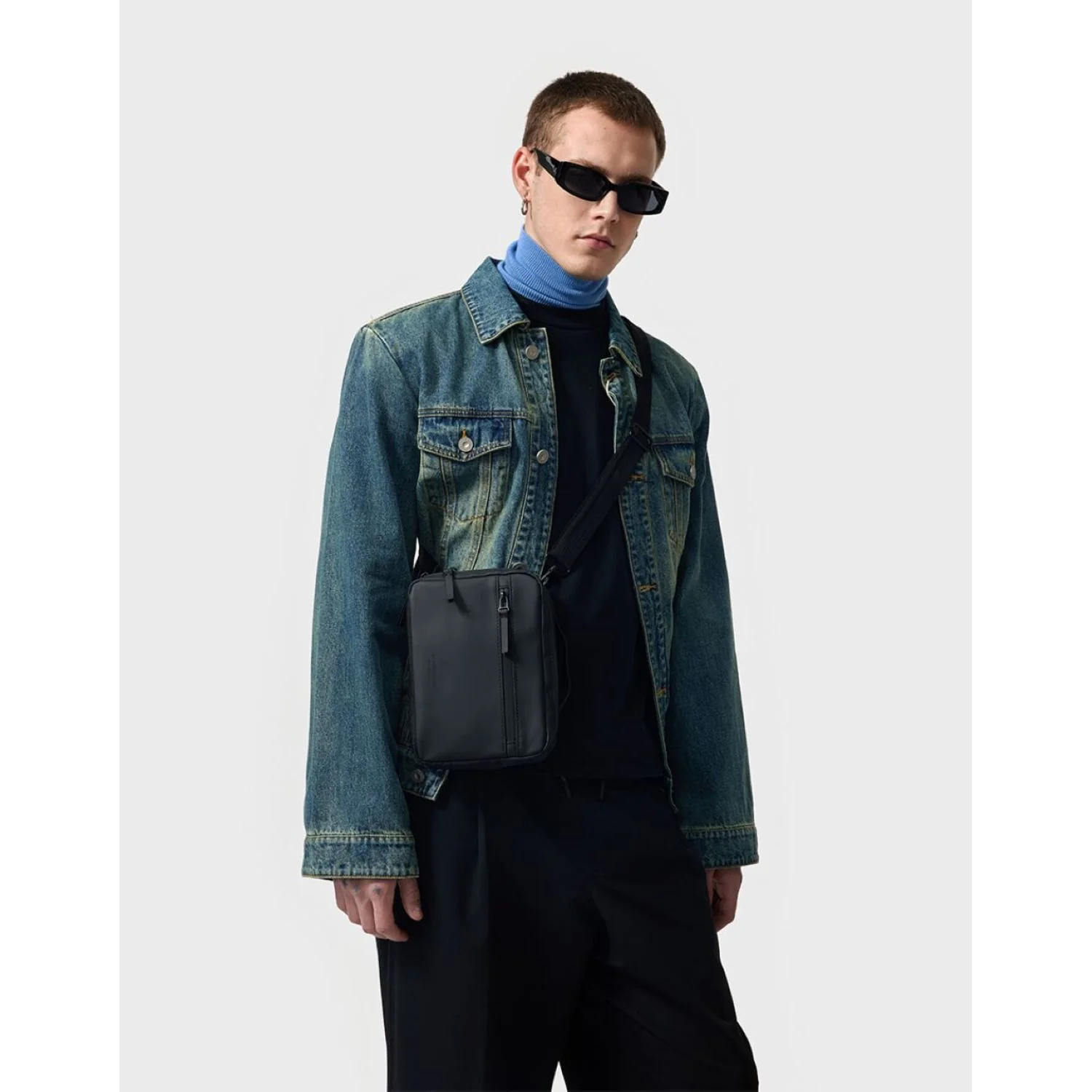 Gaston Luga Dash Box Bag - Image 10