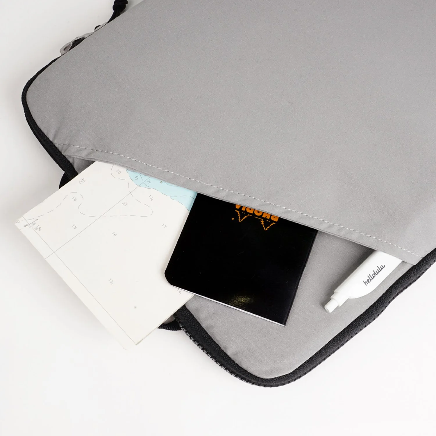 Hellolulu Erle 3-Way Laptop Sleeve Case 13" Recycled - Image 45