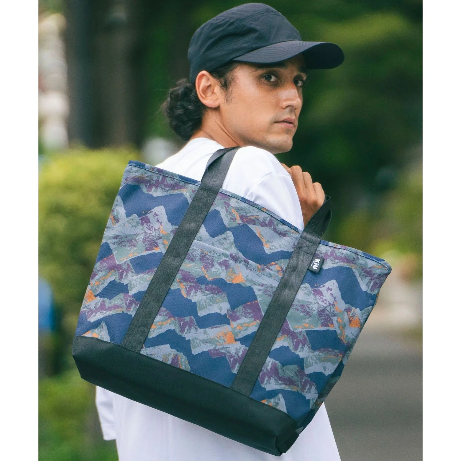KiU Water Repellent 600D Tote Bag 18L - Image 7