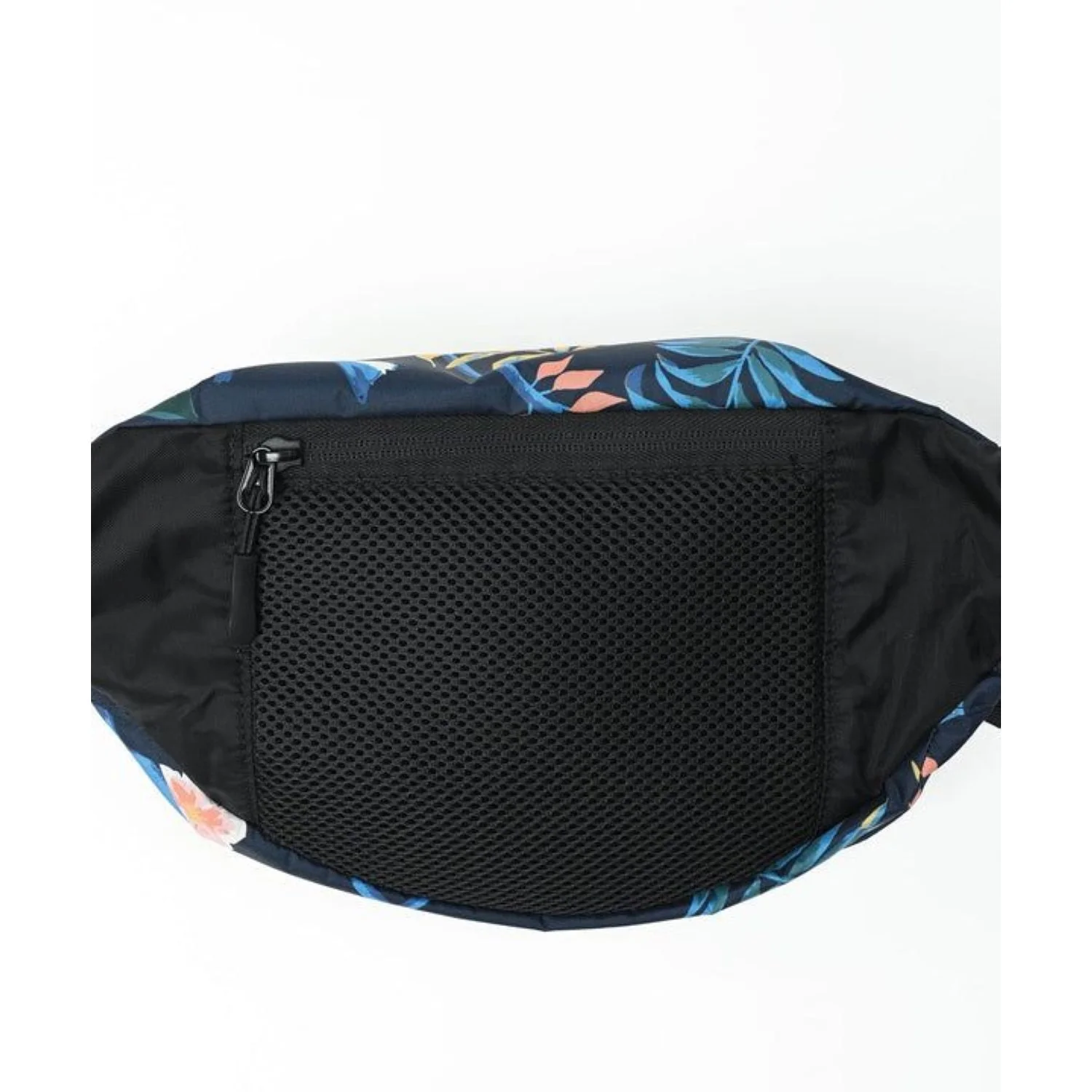 KiU Water Repellent Body Bag Small - Image 21