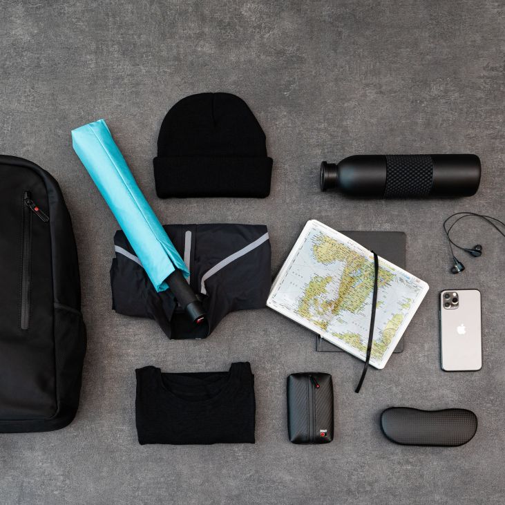 Knirps U.090 Ultralight XXL Manual Compact Umbrella - Image 32