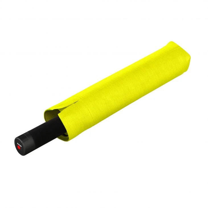 Knirps U.090 Ultralight XXL Manual Compact Umbrella (SA) - Image 18