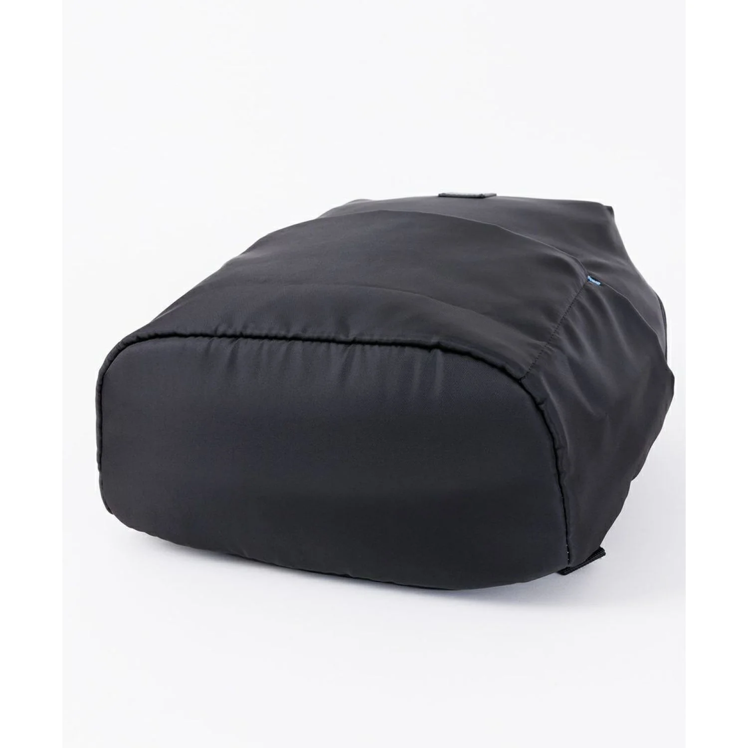 Legato Largo Antibacterial Backpack - Image 4