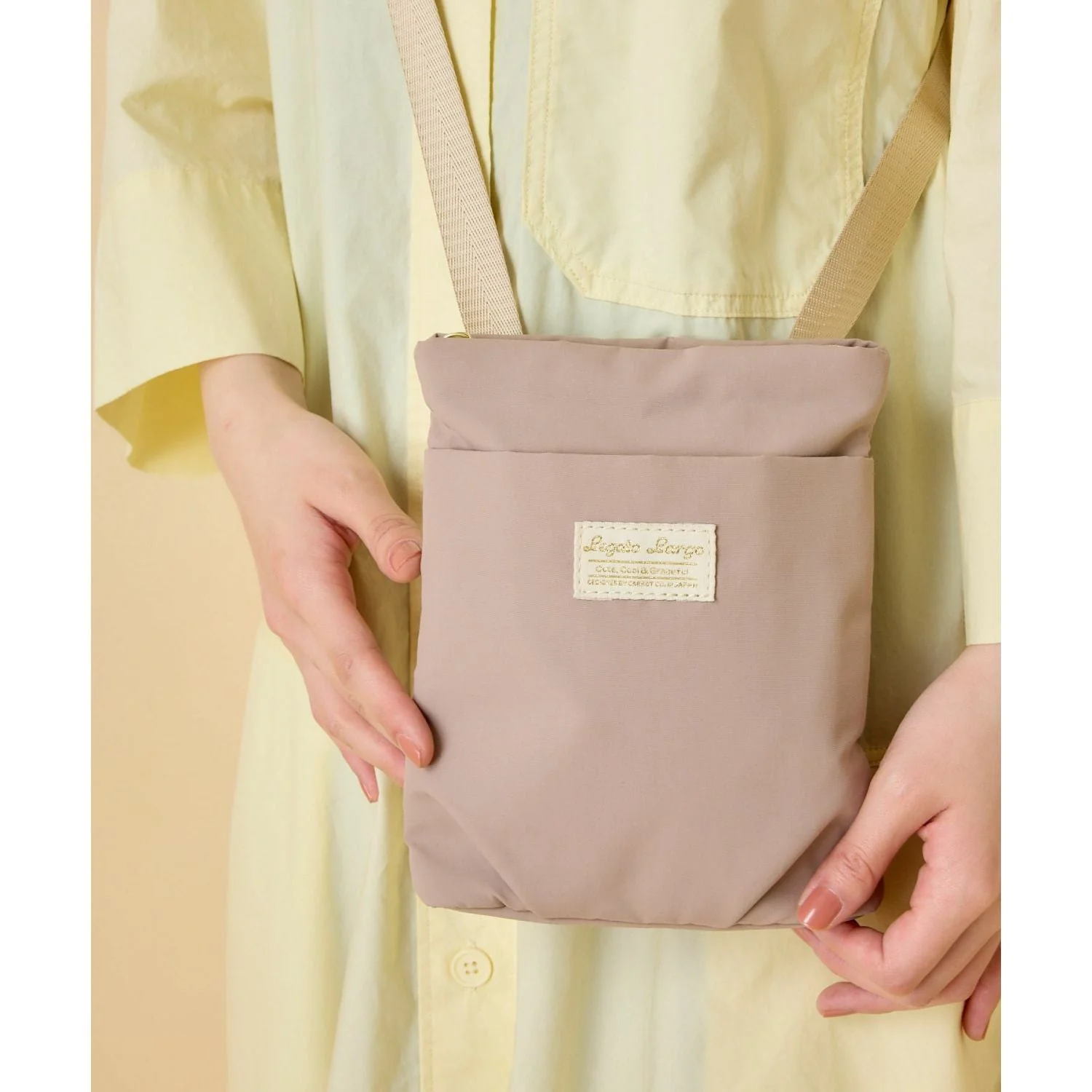 Legato Largo Fuwari Smart Phone Shoulder Bag (SA) - Image 14