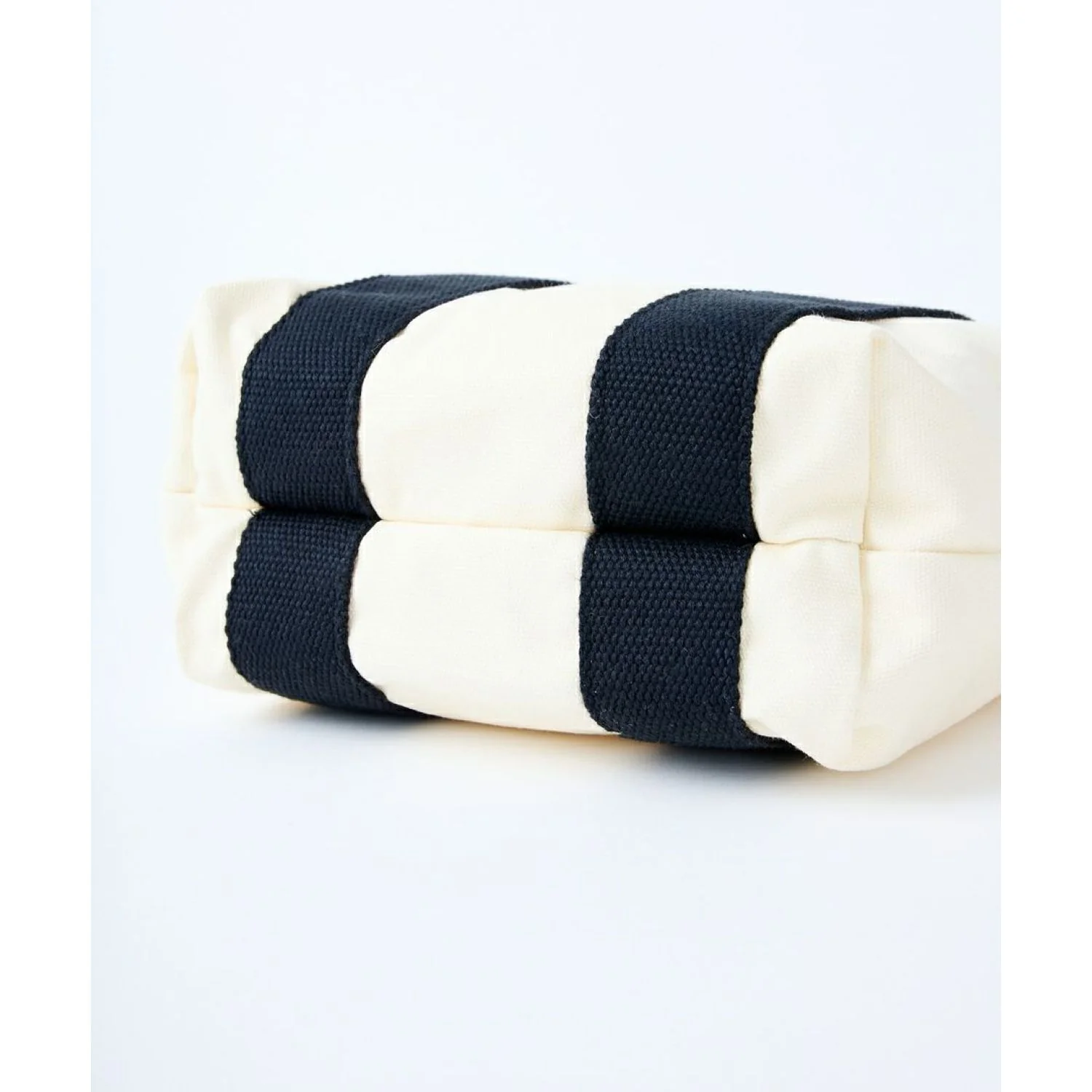 Legato Largo Ll Canvas Series 2Way Shoulder Bag - Image 18