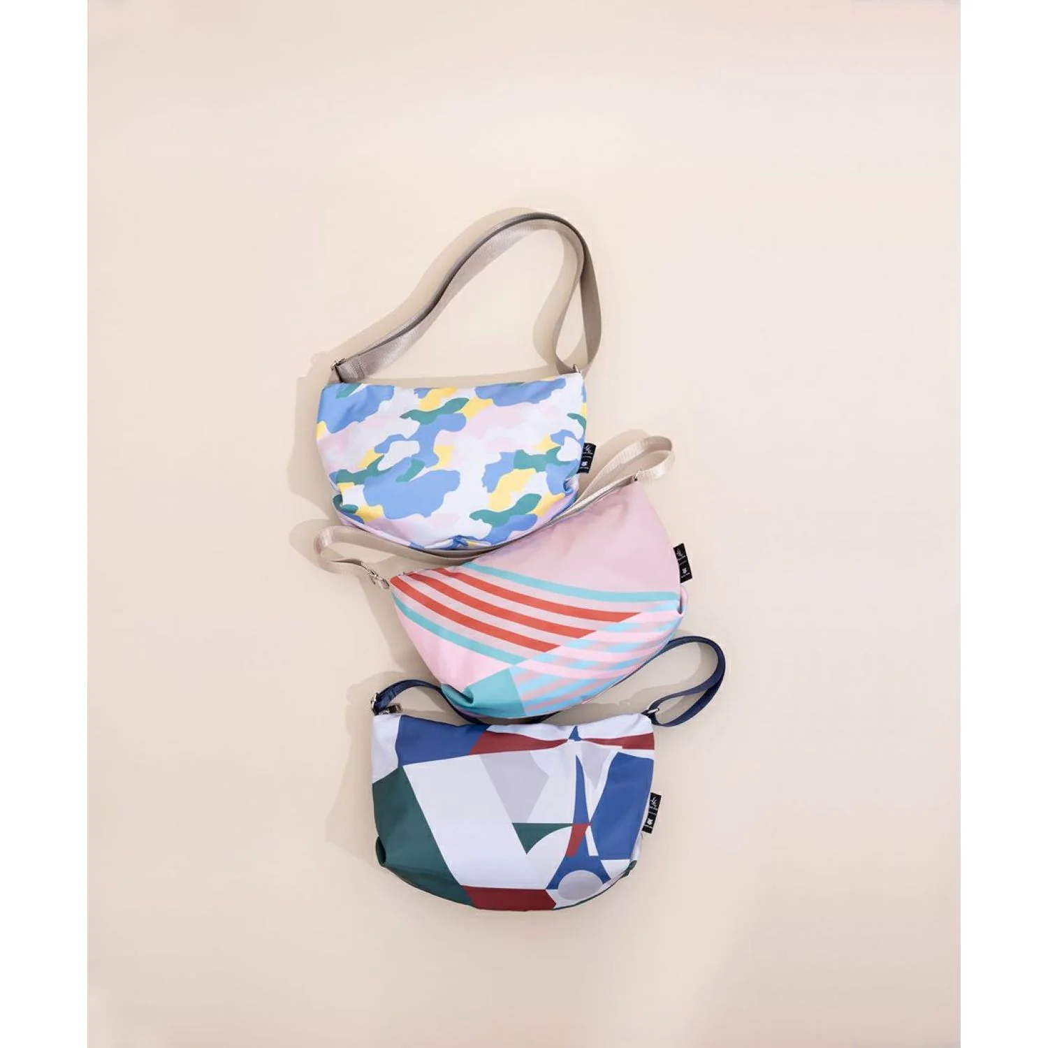 Legato Largo x Papier Tigre Shoulder Bag - Image 46