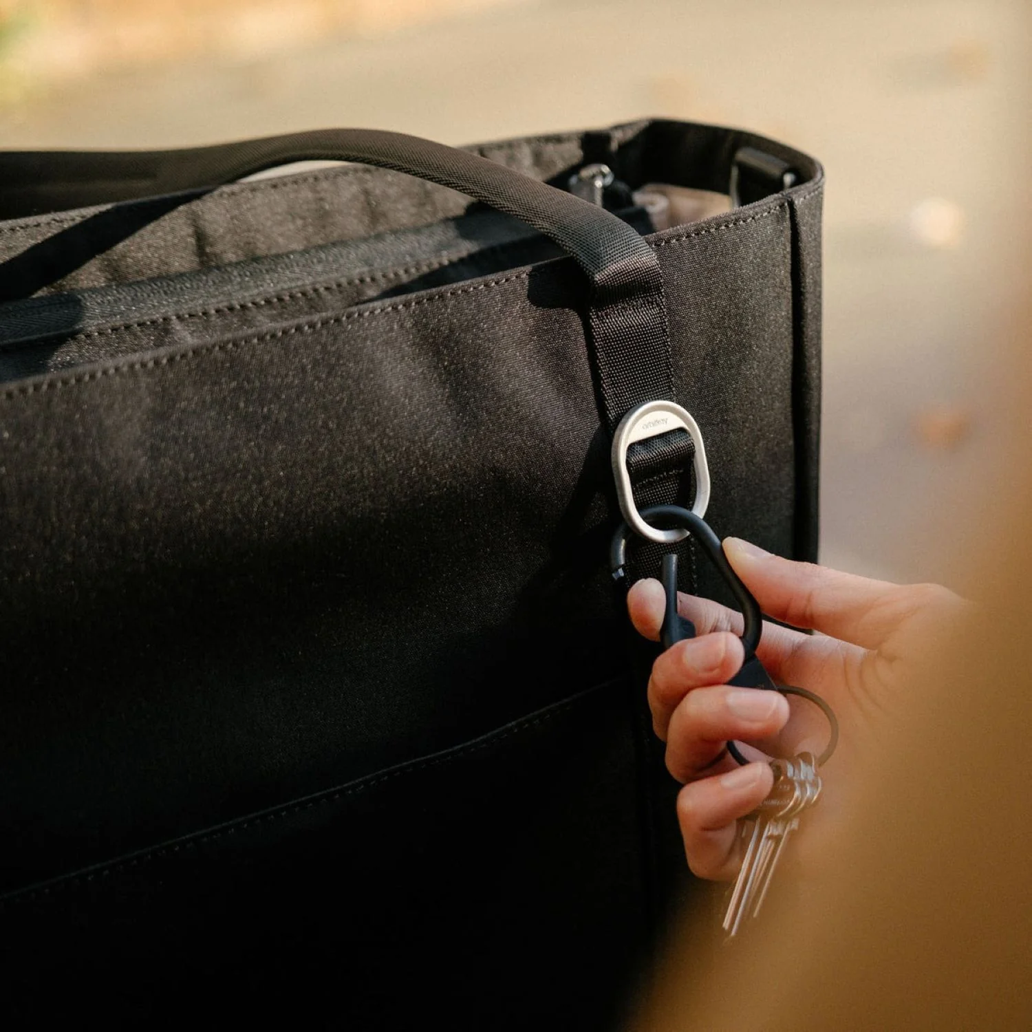 Orbitkey Daily Tote Plus 16L - Image 11
