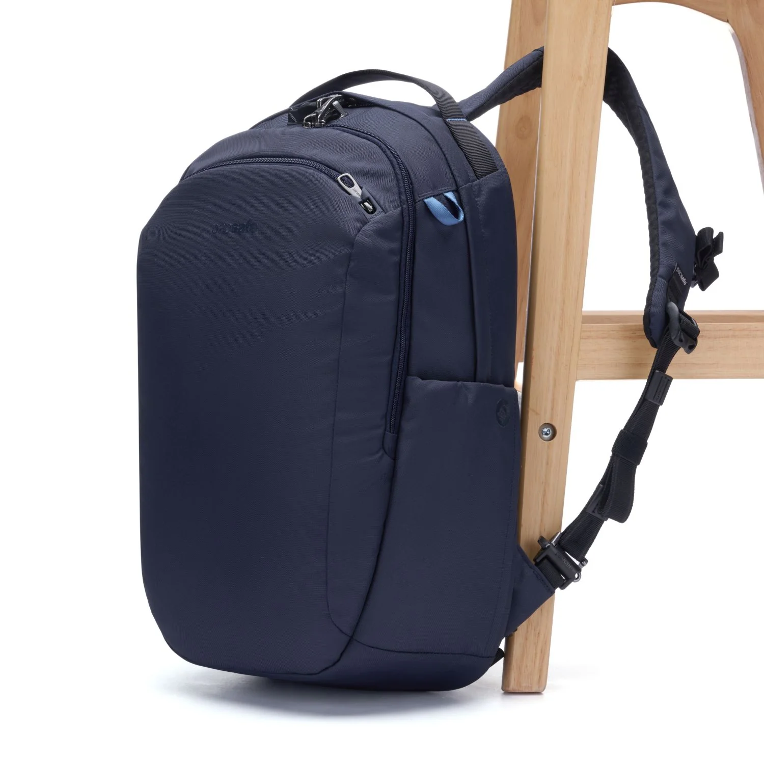Pacsafe Anti-Theft V 26L Tour Backpack - Image 18