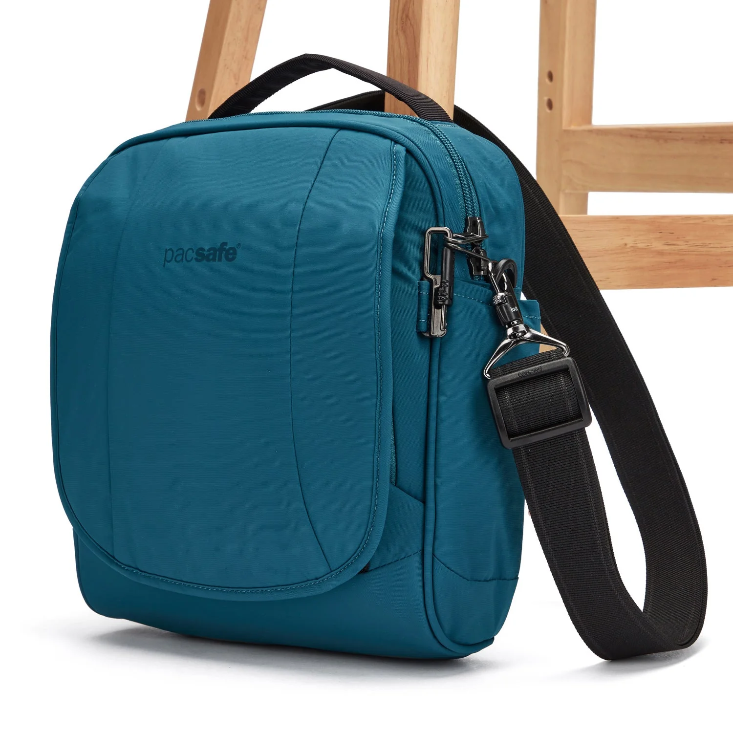 Pacsafe LS200 Anti-Theft Crossbody Bag (SA) - Image 7