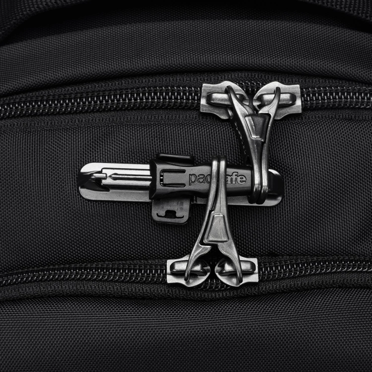 Pacsafe V Anti-Theft 16L All-Around Backpack - Image 10
