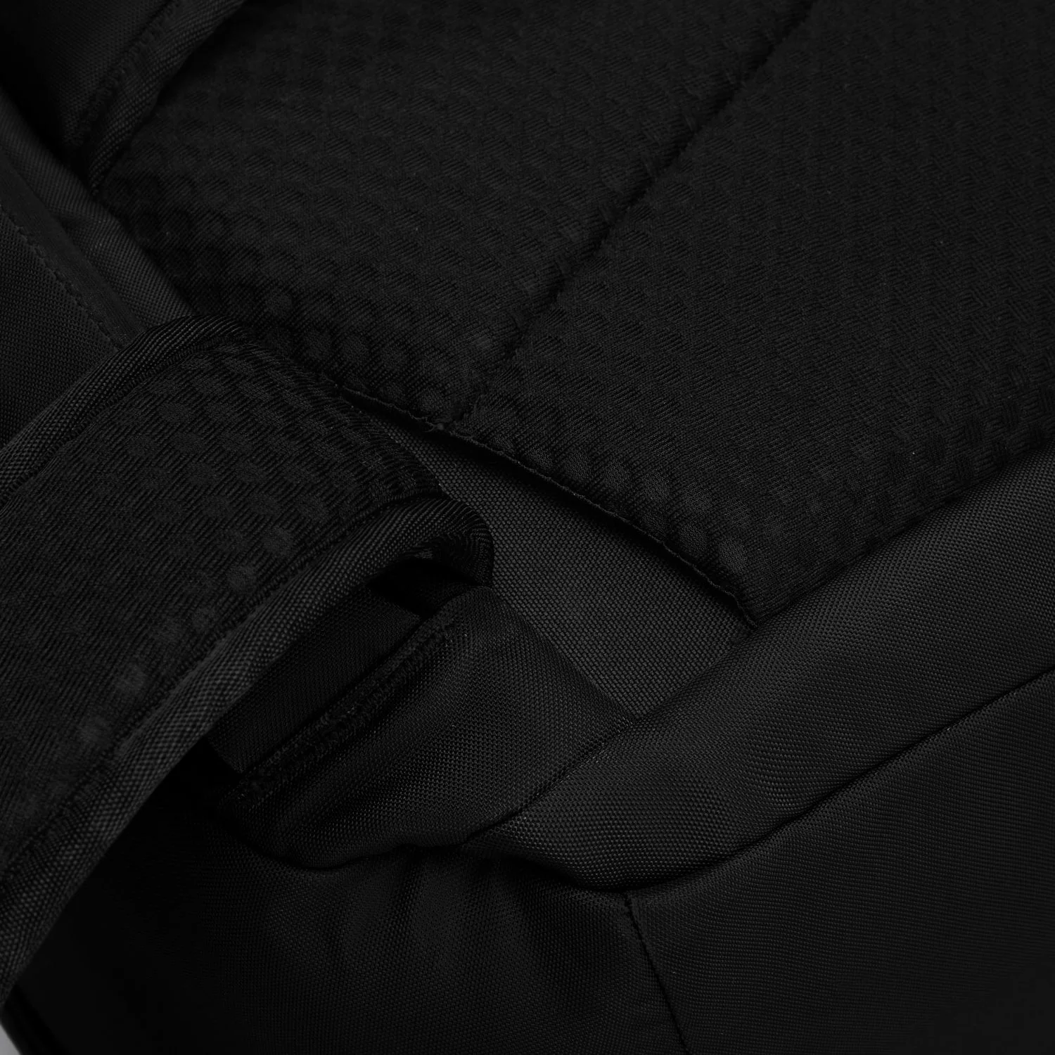 Pacsafe Venturesafe EXP45 Anti-Theft Travel Pack - Image 6