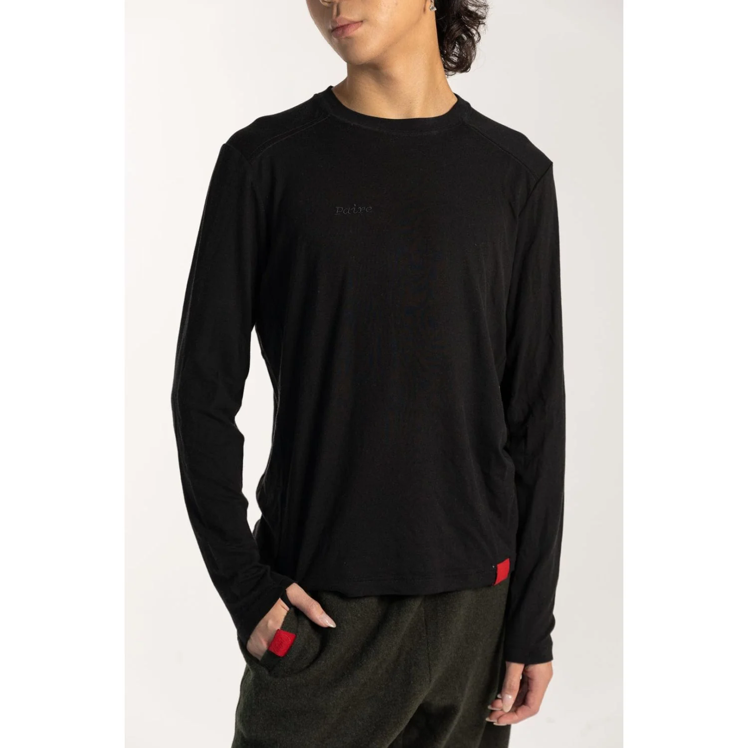 Paire Merino Wool-Blend Unisex Long Sleeve T-Shirt (Black) - Image 22
