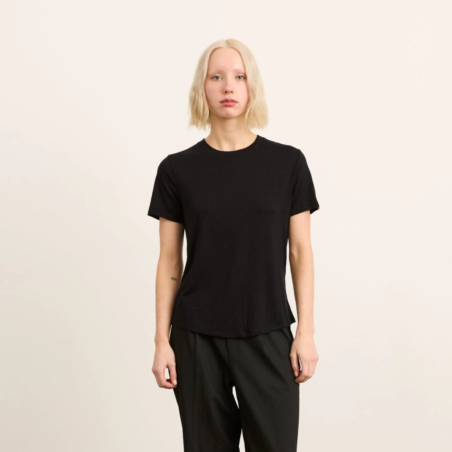 Paire Women's Merino Wool-Blend Crew Neck T-Shirt (Snow) - Image 11