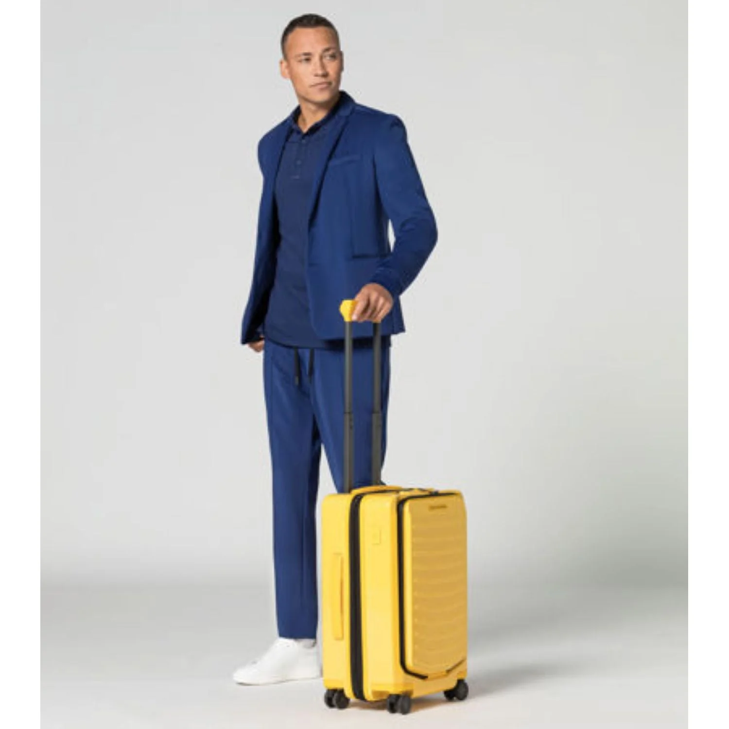 Porsche Design Roadster 21" Carry-on Expandable Luggage Spinner (SA) - Image 31