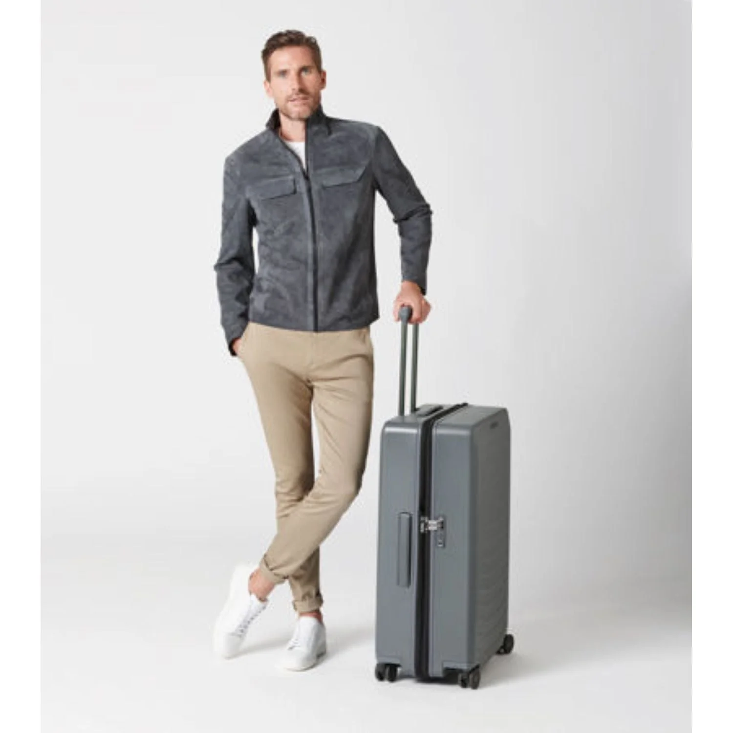 Porsche Design Roadster 30" Expandable Large Luggage Spinner (SA) - Image 10