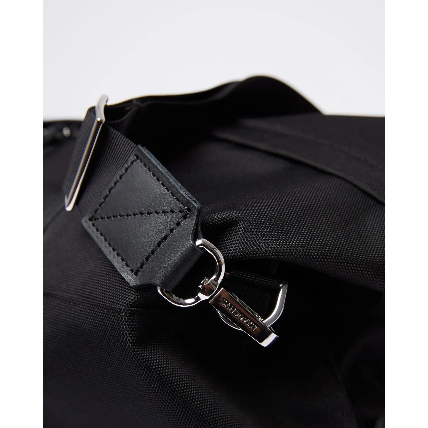Sandqvist Milton Weekend Bag - Image 6