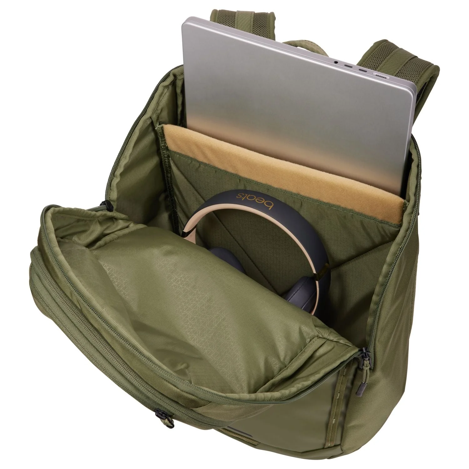 Thule Chasm Laptop Backpack 26L - Image 16