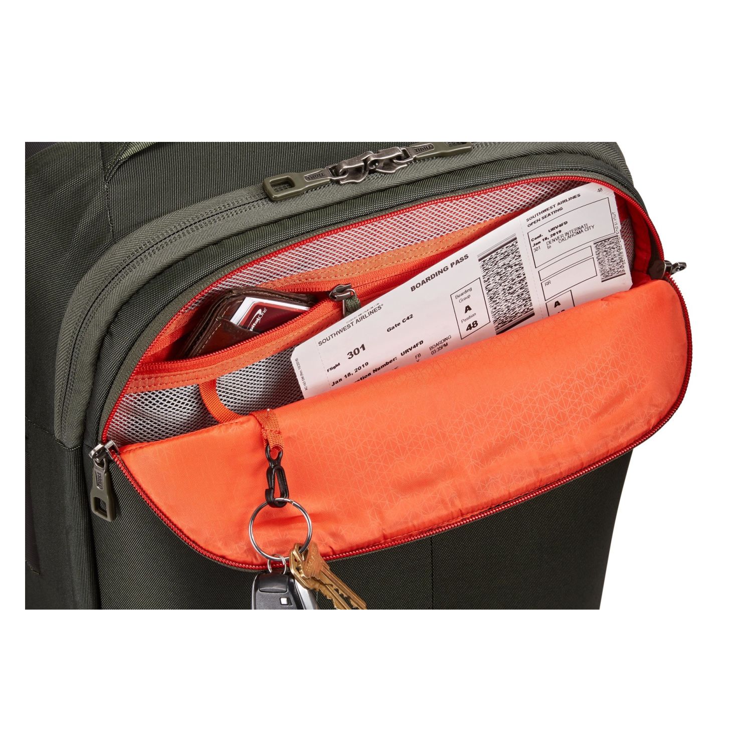 Thule Subterra Carry On Spinner 22" - Image 13