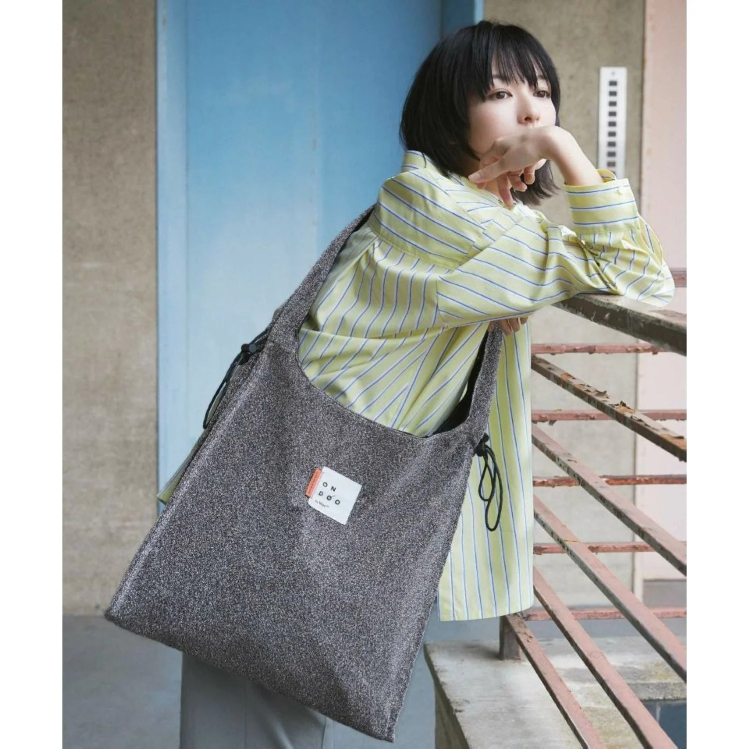 WPC Ondoo Shirring Drawstring Tote Bag - Image 62